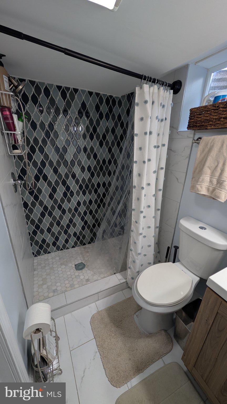 WHEATON OUT RES. (2) - Residential Lease