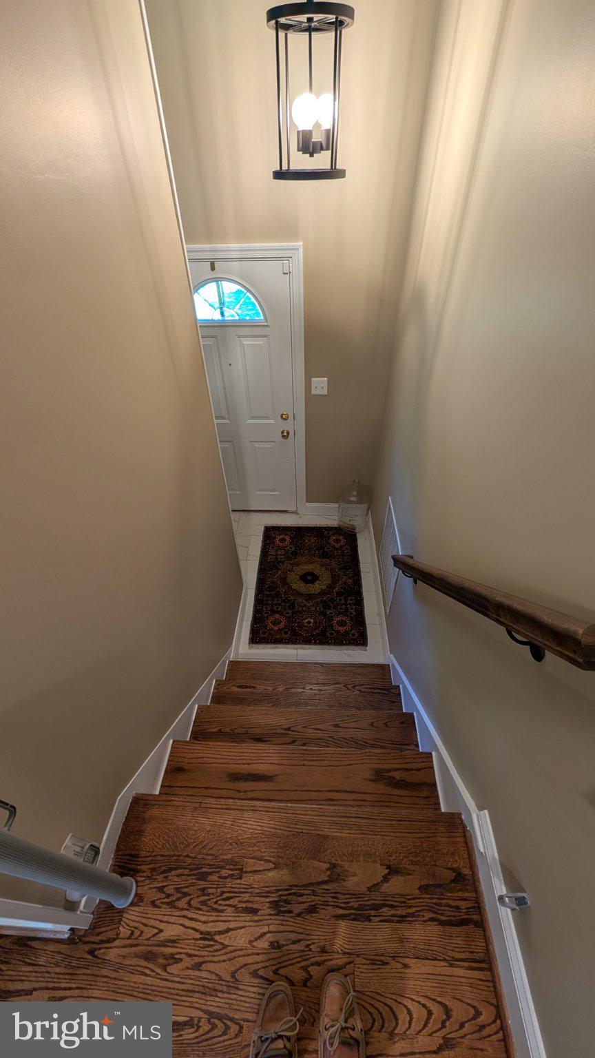 WHEATON OUT RES. (2) - Residential Lease