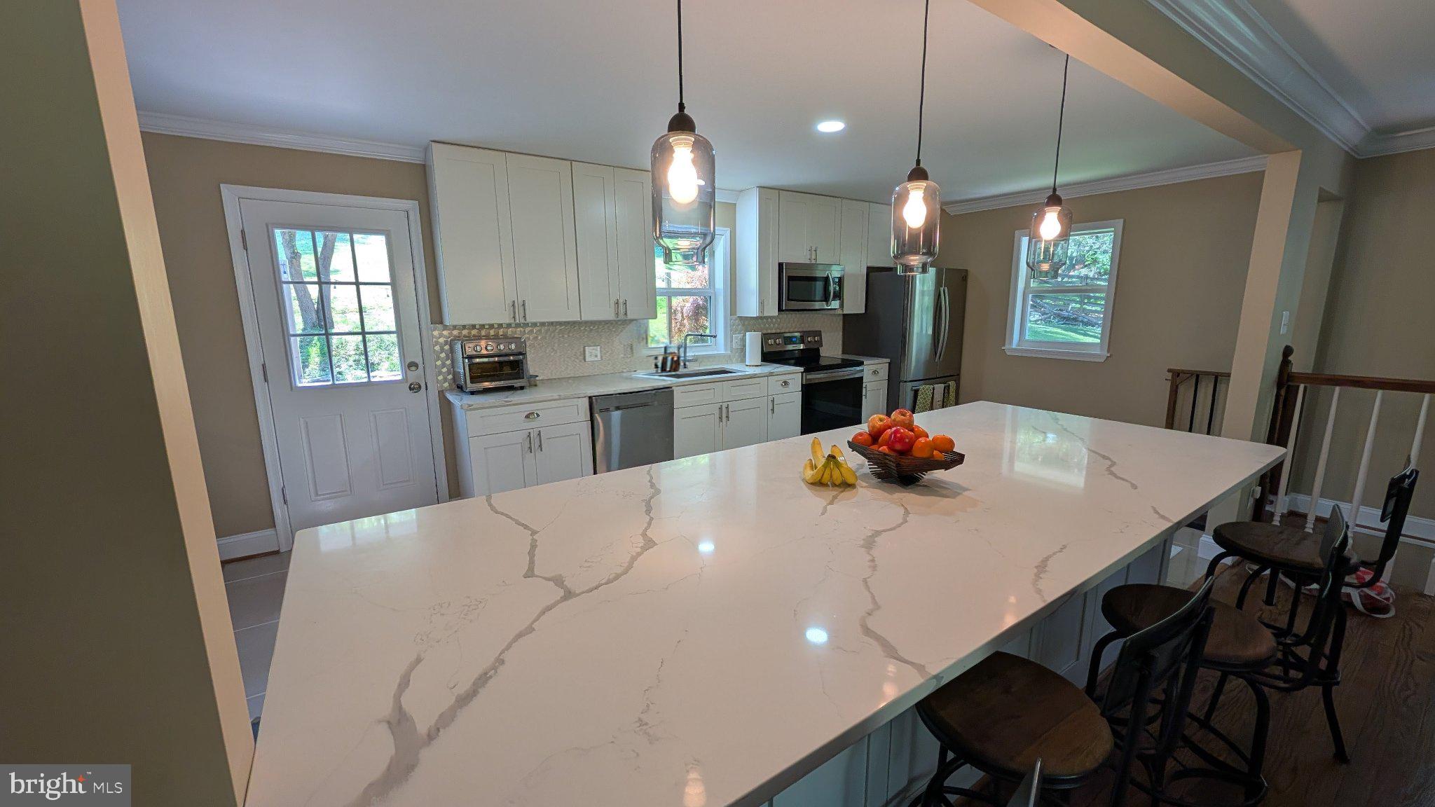 WHEATON OUT RES. (2) - Residential Lease