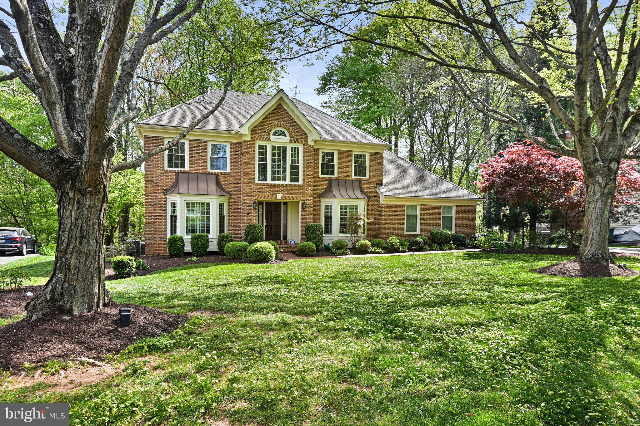 LANGLEY OAKS - Residential