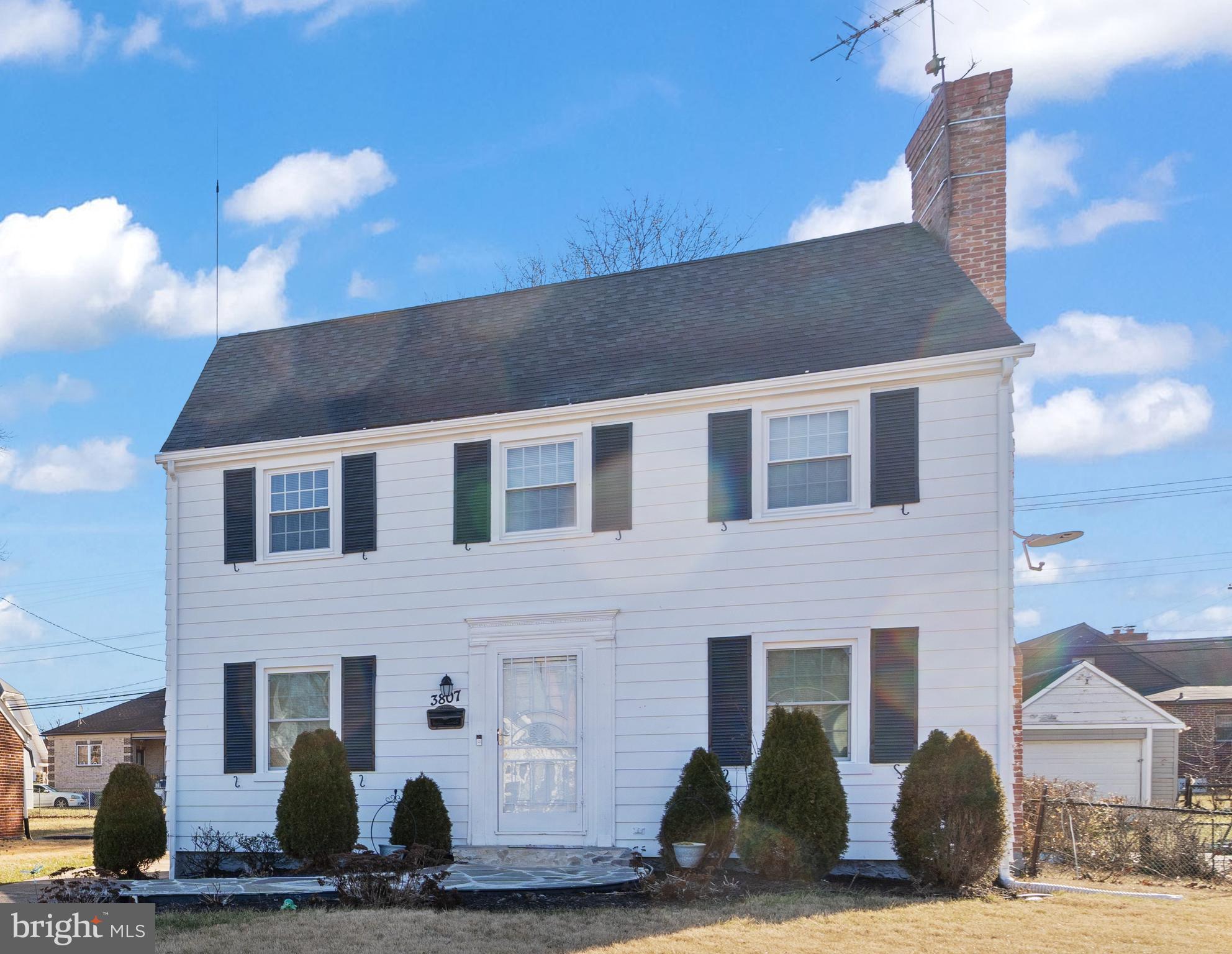 ASHBURTON HISTORIC DISTRICT - Residential