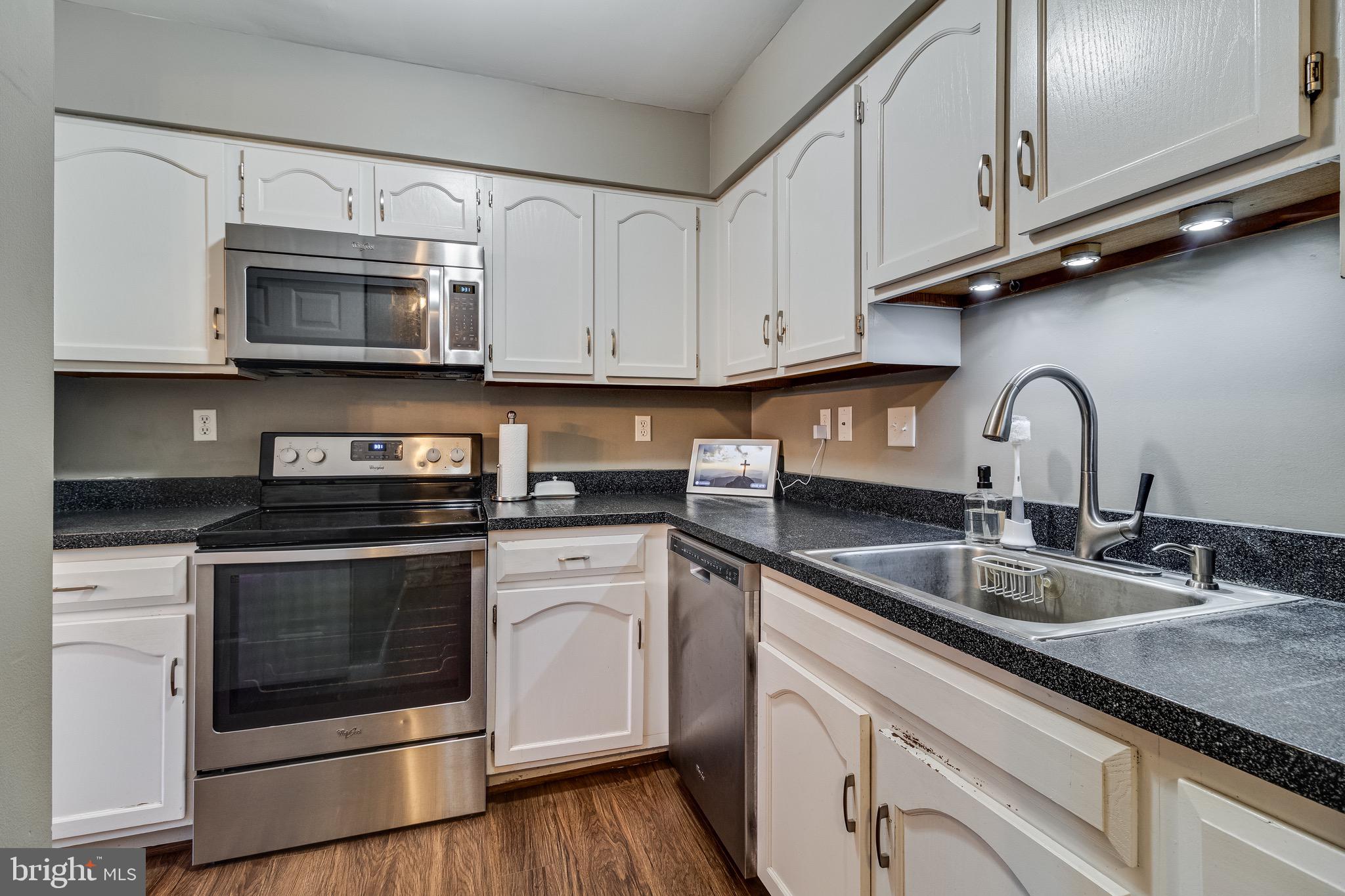 HICKORY RIDGE LA PLATA - Residential