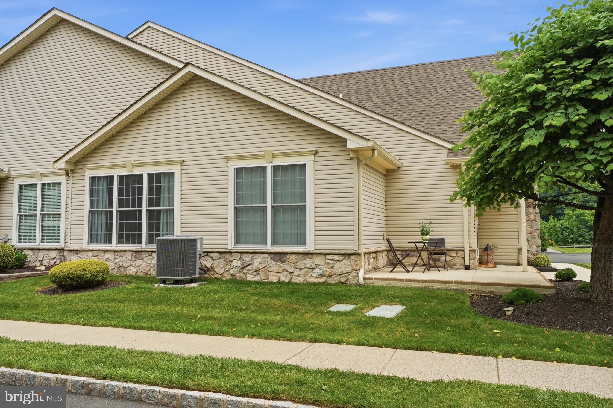 FLOWERS MILL - Residential