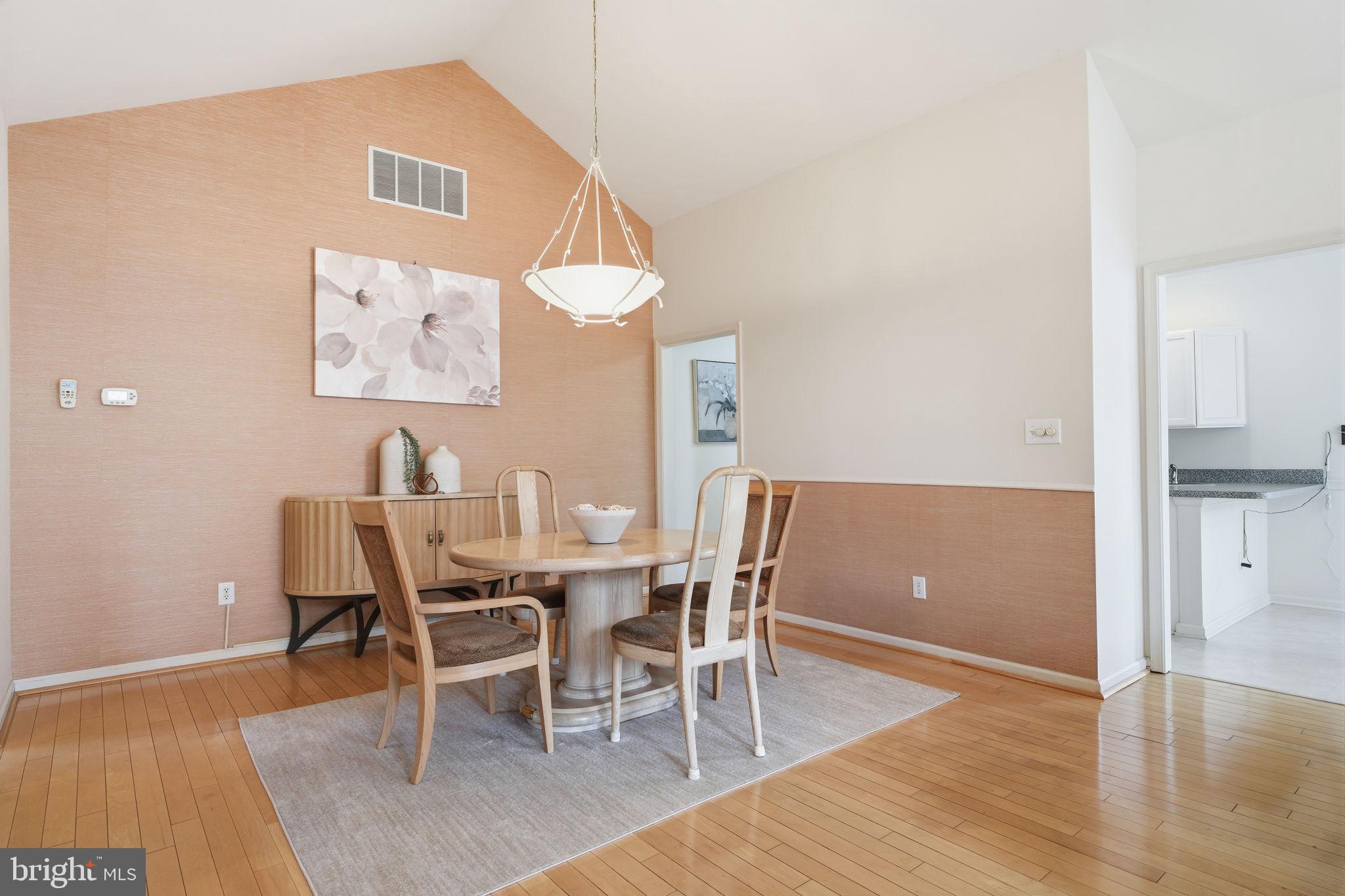 FLOWERS MILL - Residential
