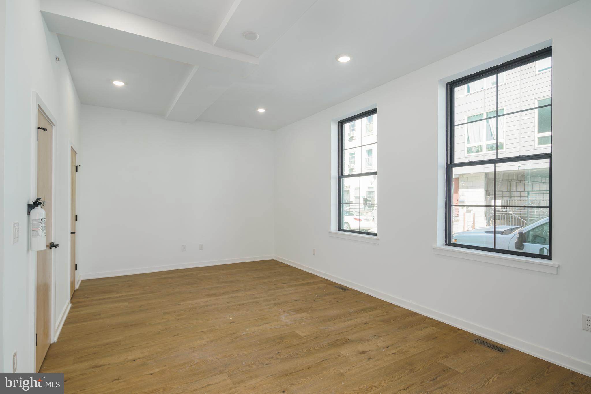 EAST PASSYUNK CROSSING - Residential Lease