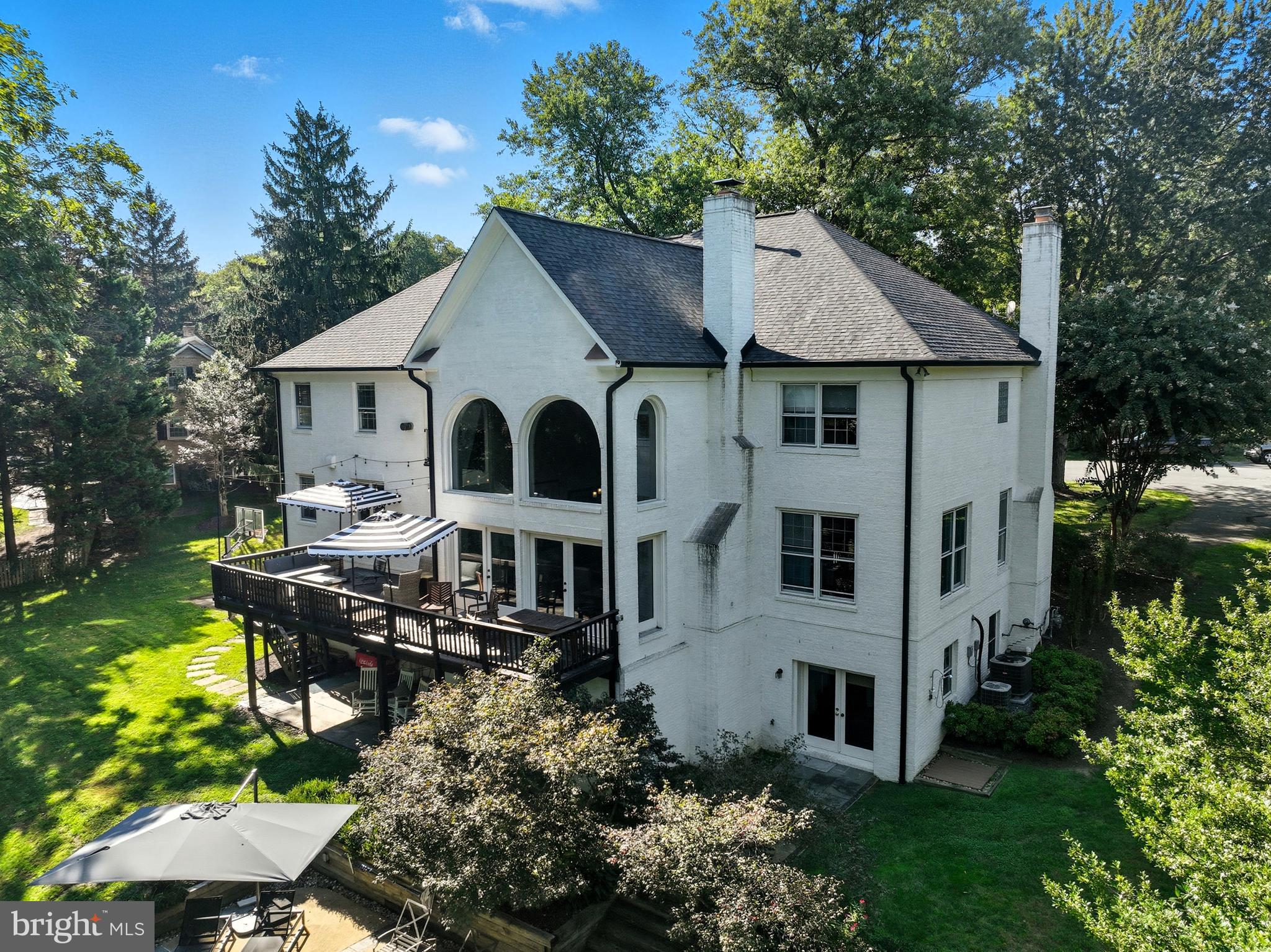 SAVILE MANOR - Residential