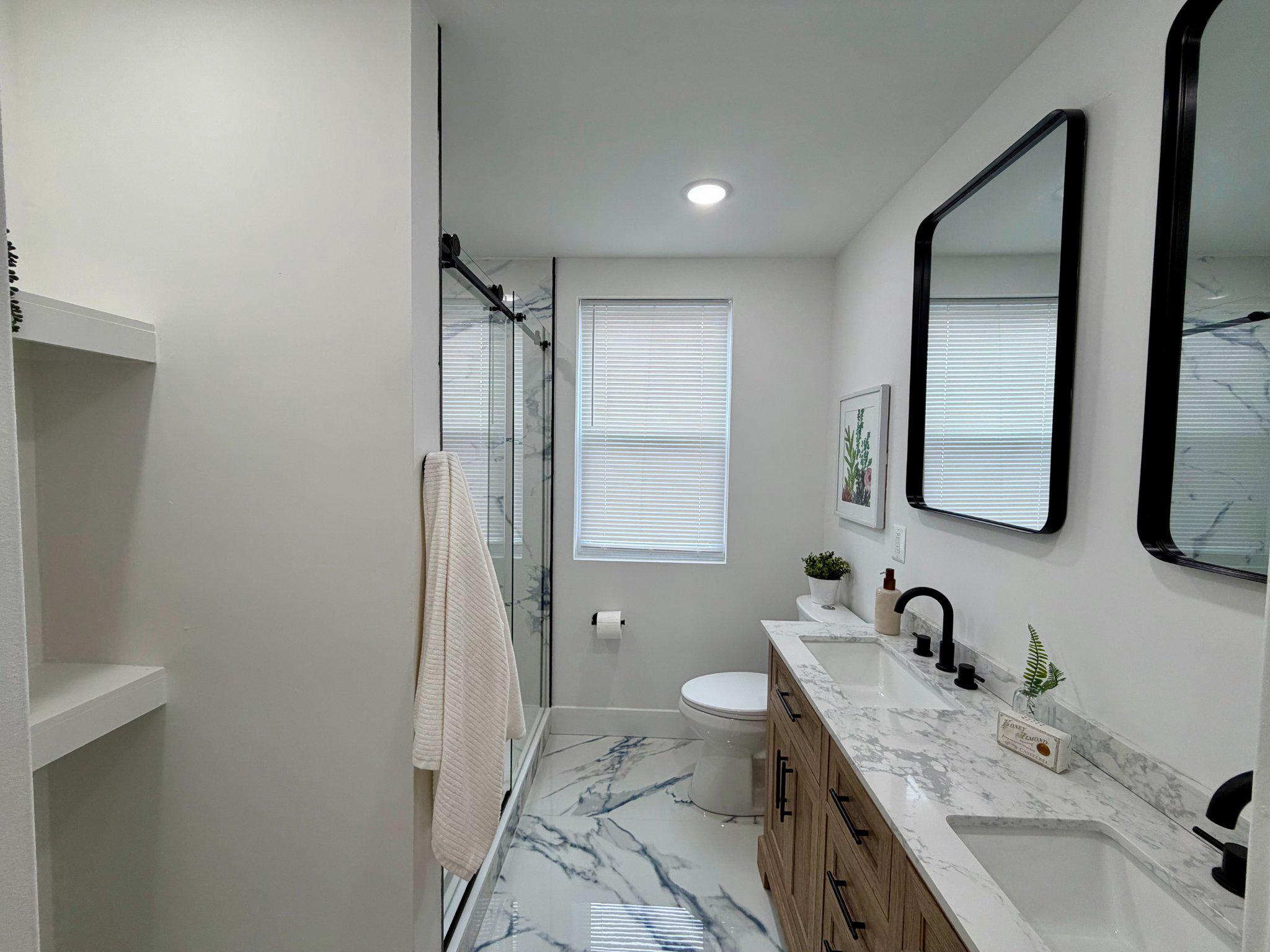 SQUIRREL HILL - Residential