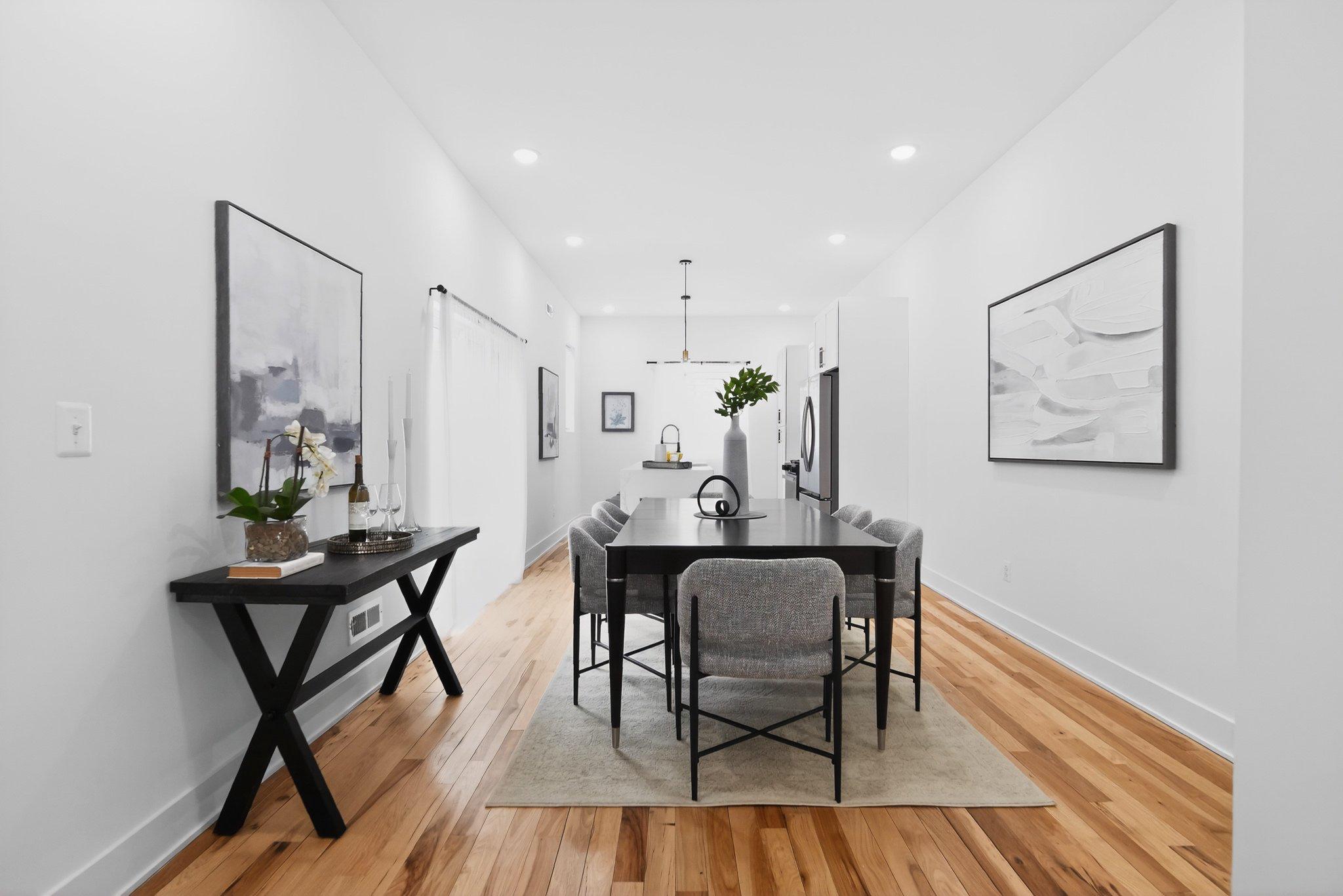 SQUIRREL HILL - Residential