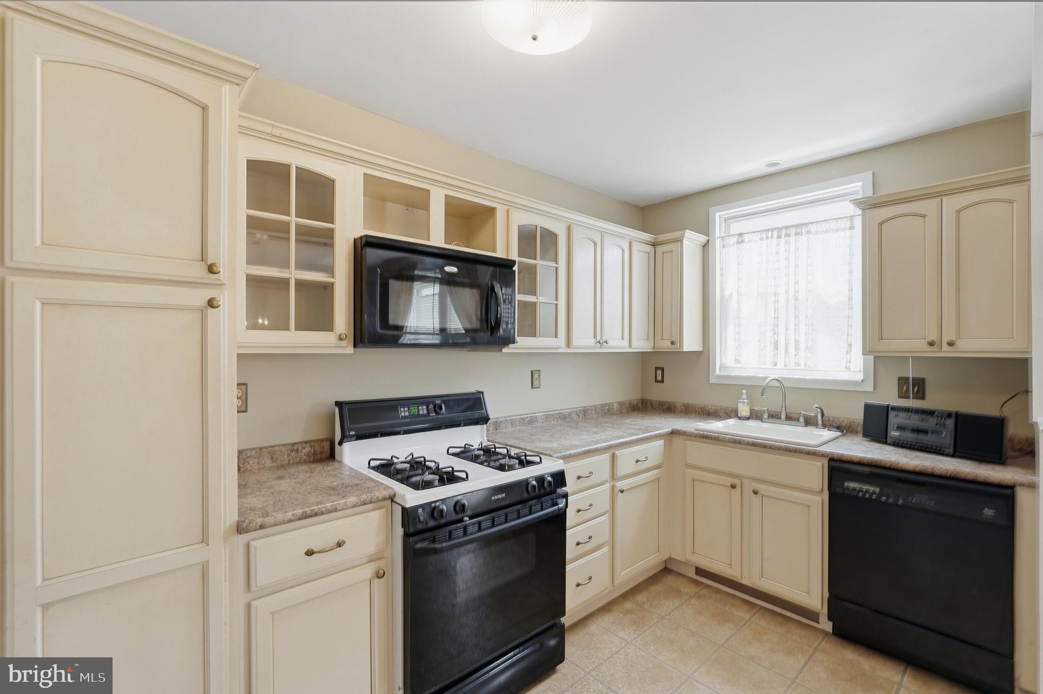 CASTOR GARDENS - Residential