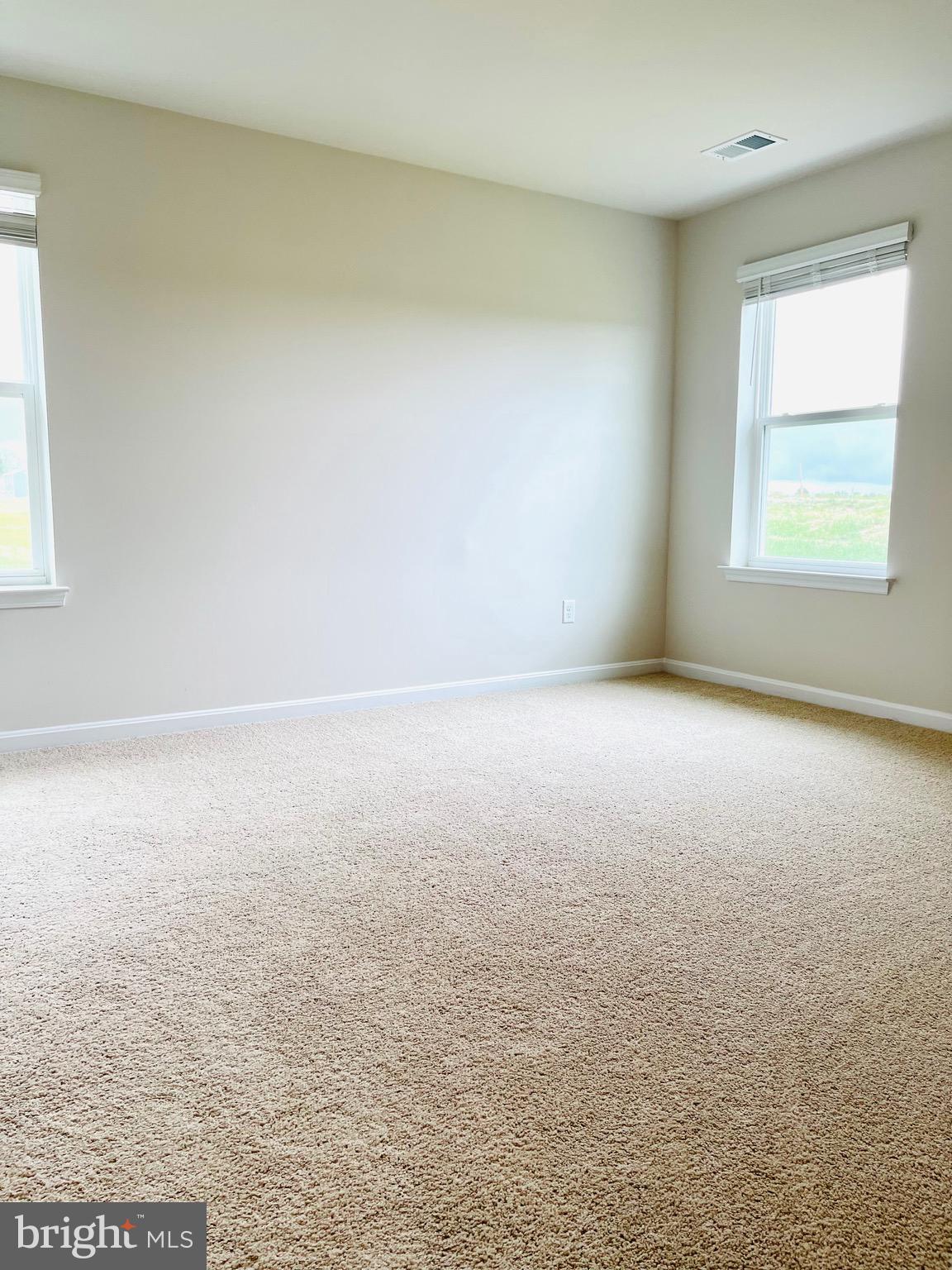 VALLEY VIEW - Residential Lease