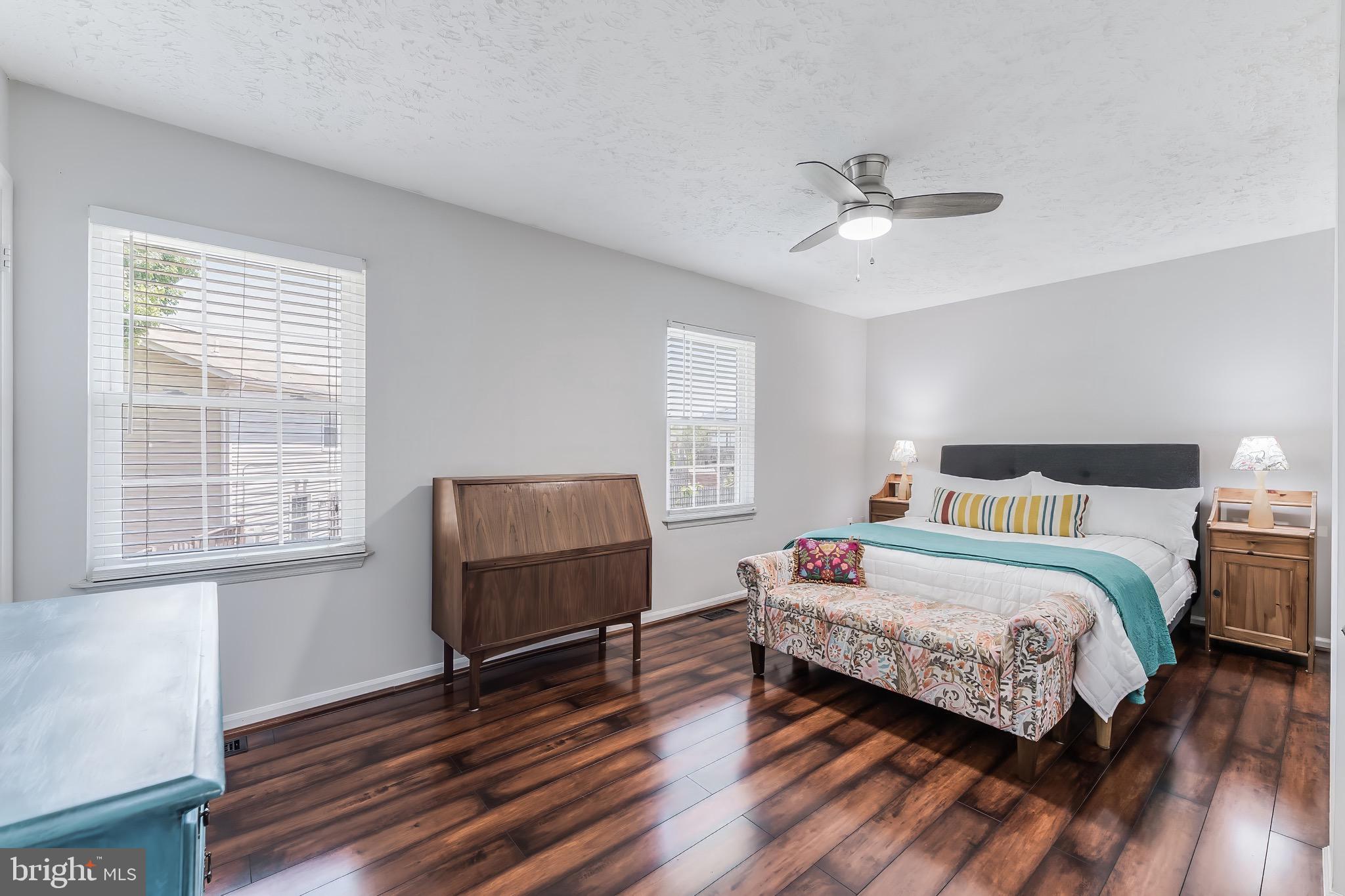 MANASSAS PARK VILLAGE - Residential