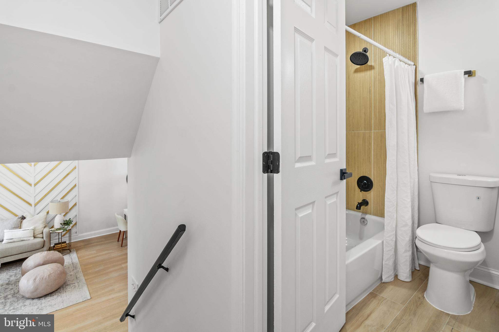 KNIGHTSBRIDGE - Residential