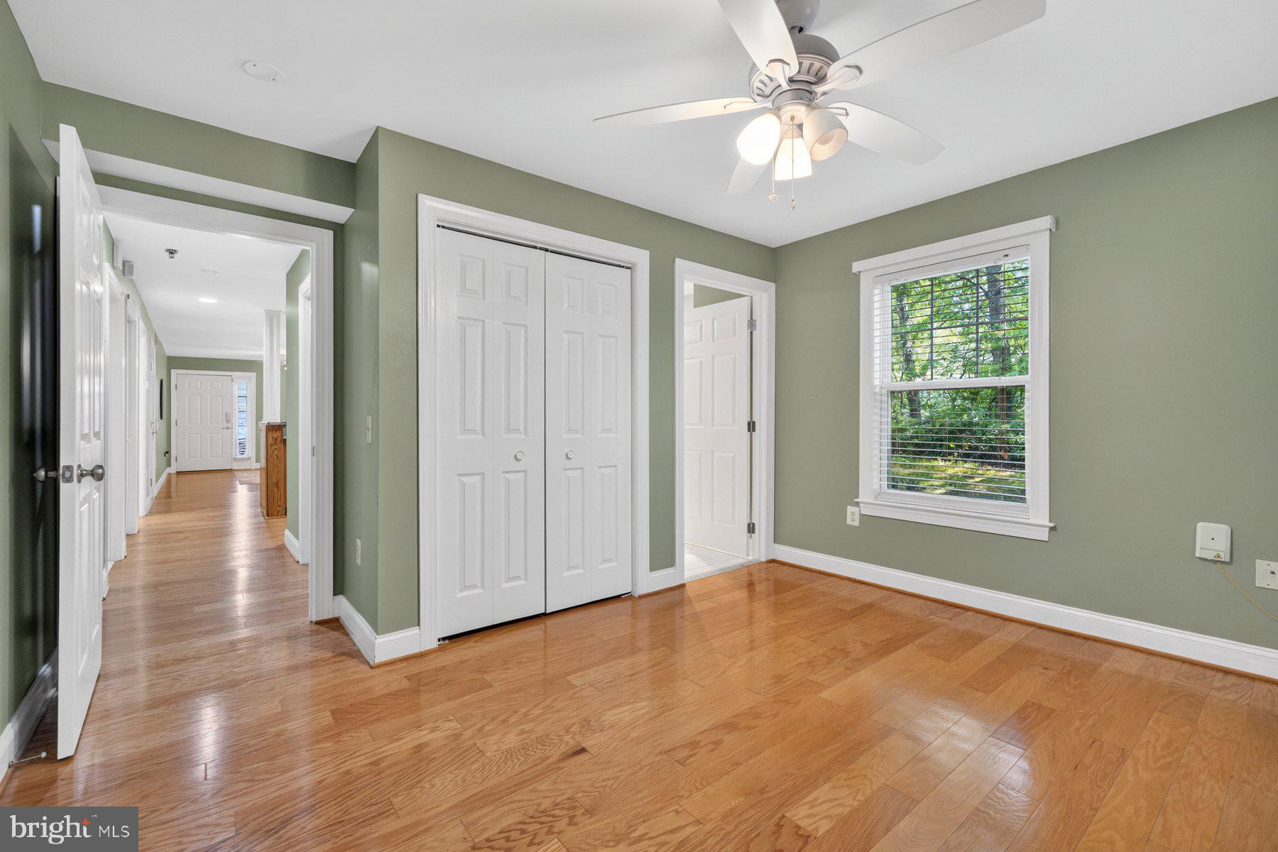 MEADOW RIDGE VILLAS CODM - Residential