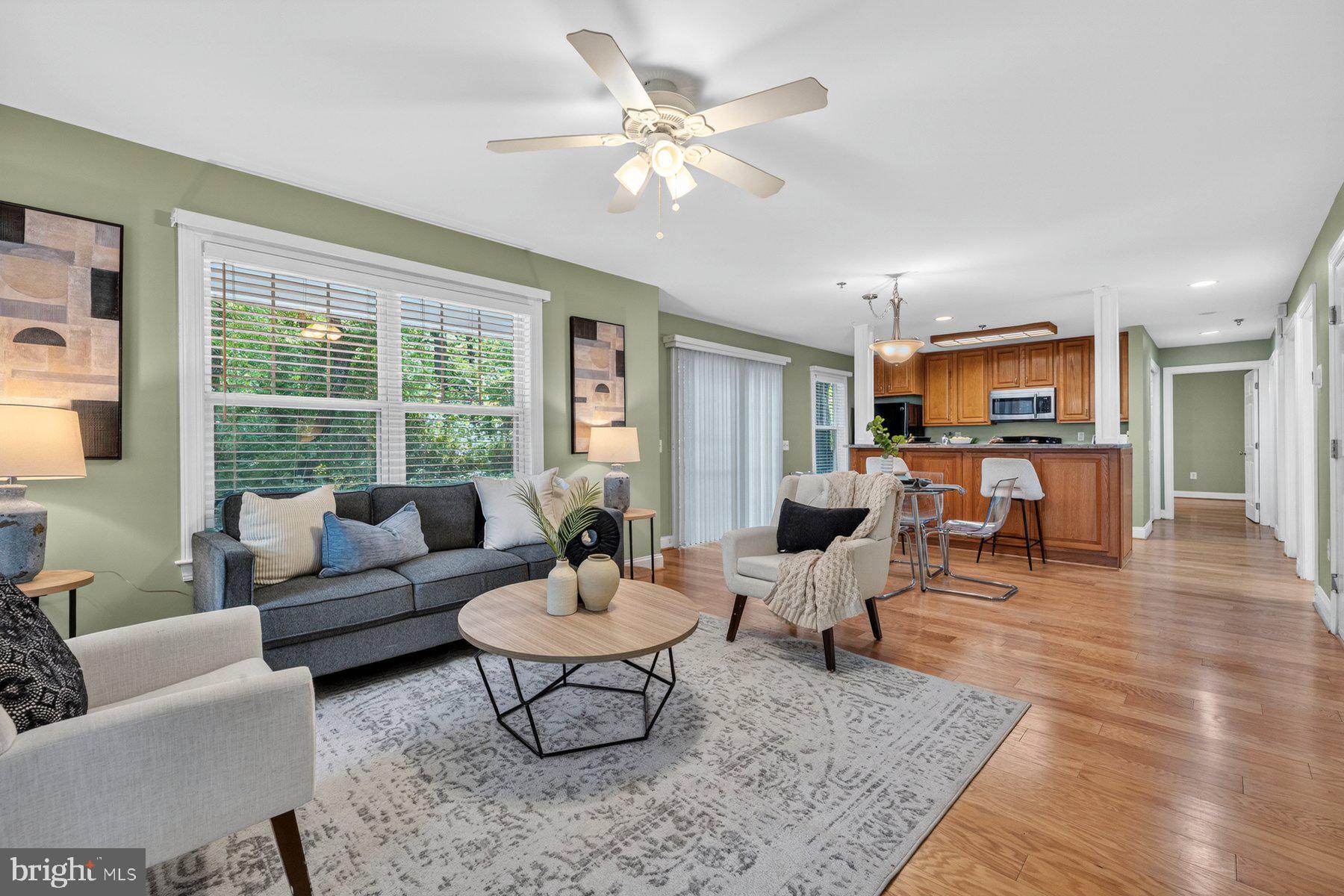 MEADOW RIDGE VILLAS CODM - Residential