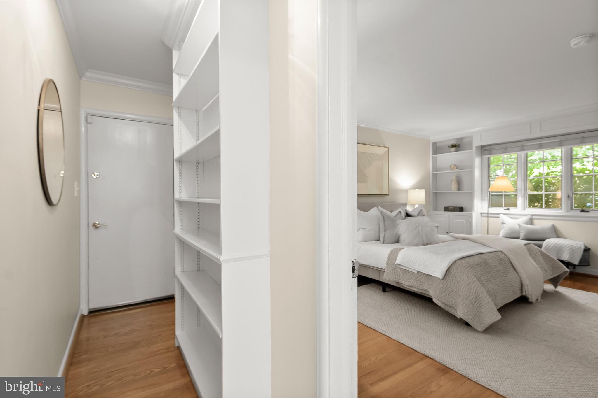 SOMERSET - Residential