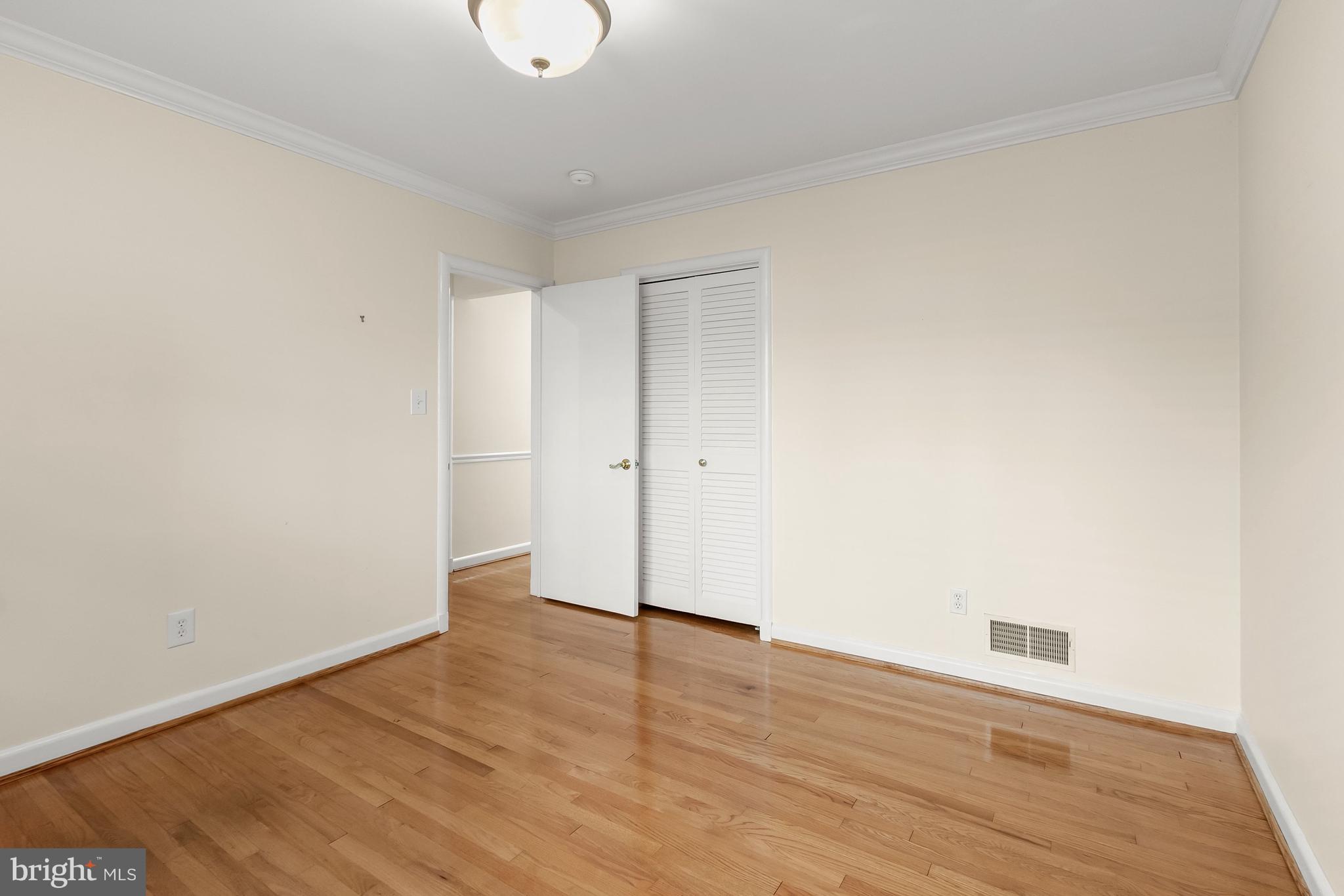 SOMERSET - Residential