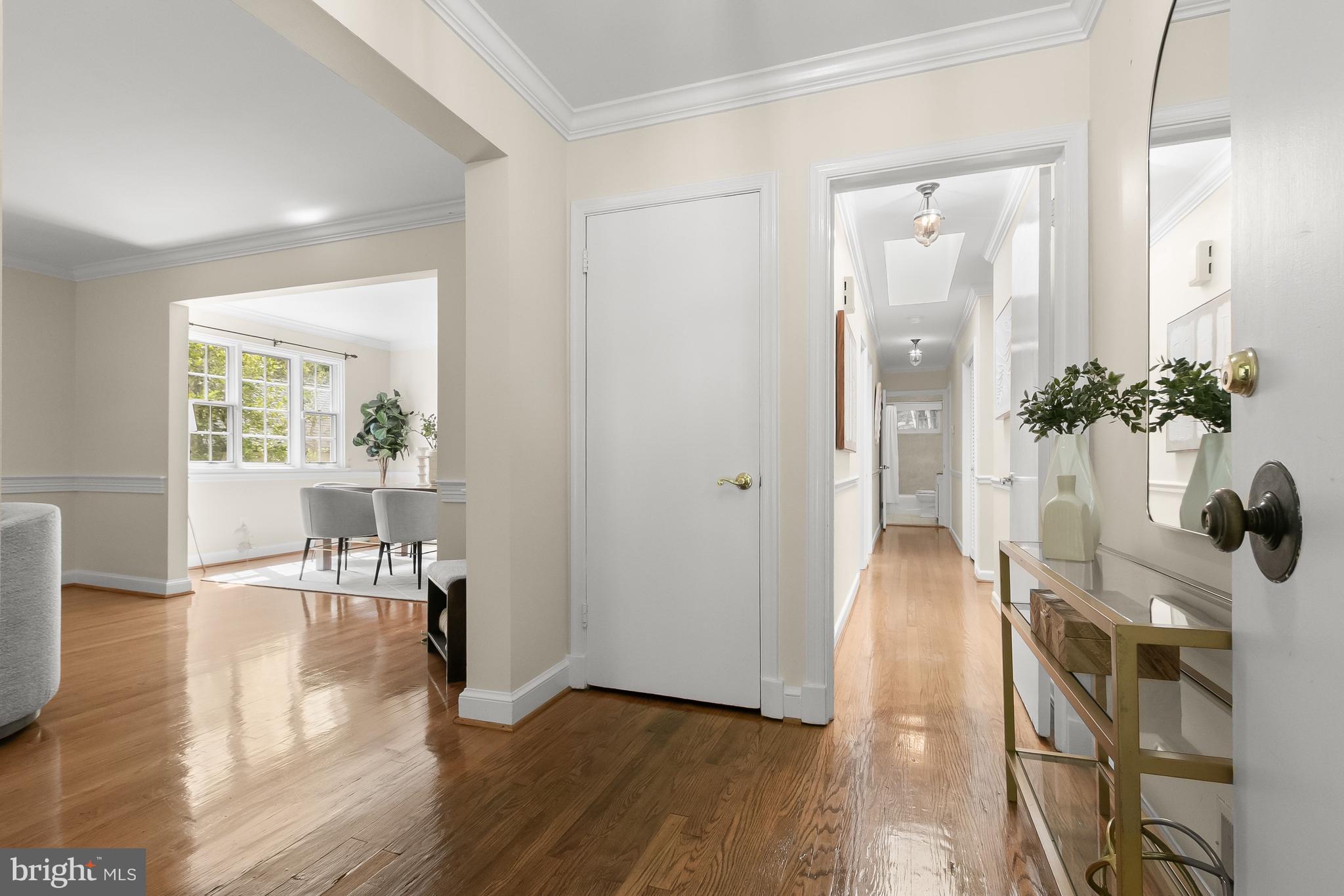 SOMERSET - Residential