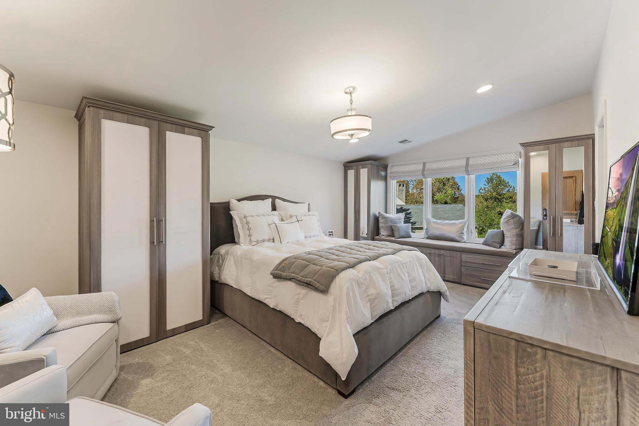 POTOMAC VIEW ESTATES - Residential