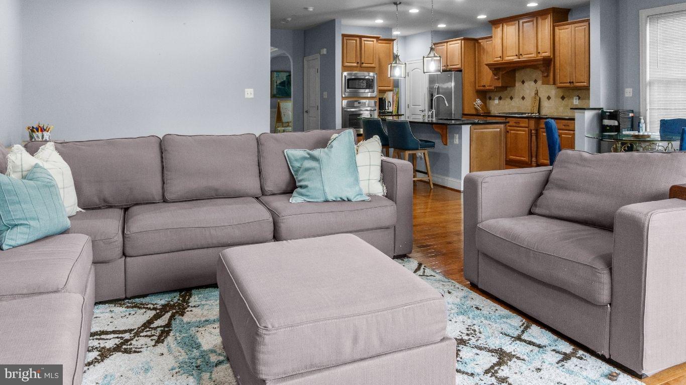 WATKINS MILL TOWN CENTER - Residential