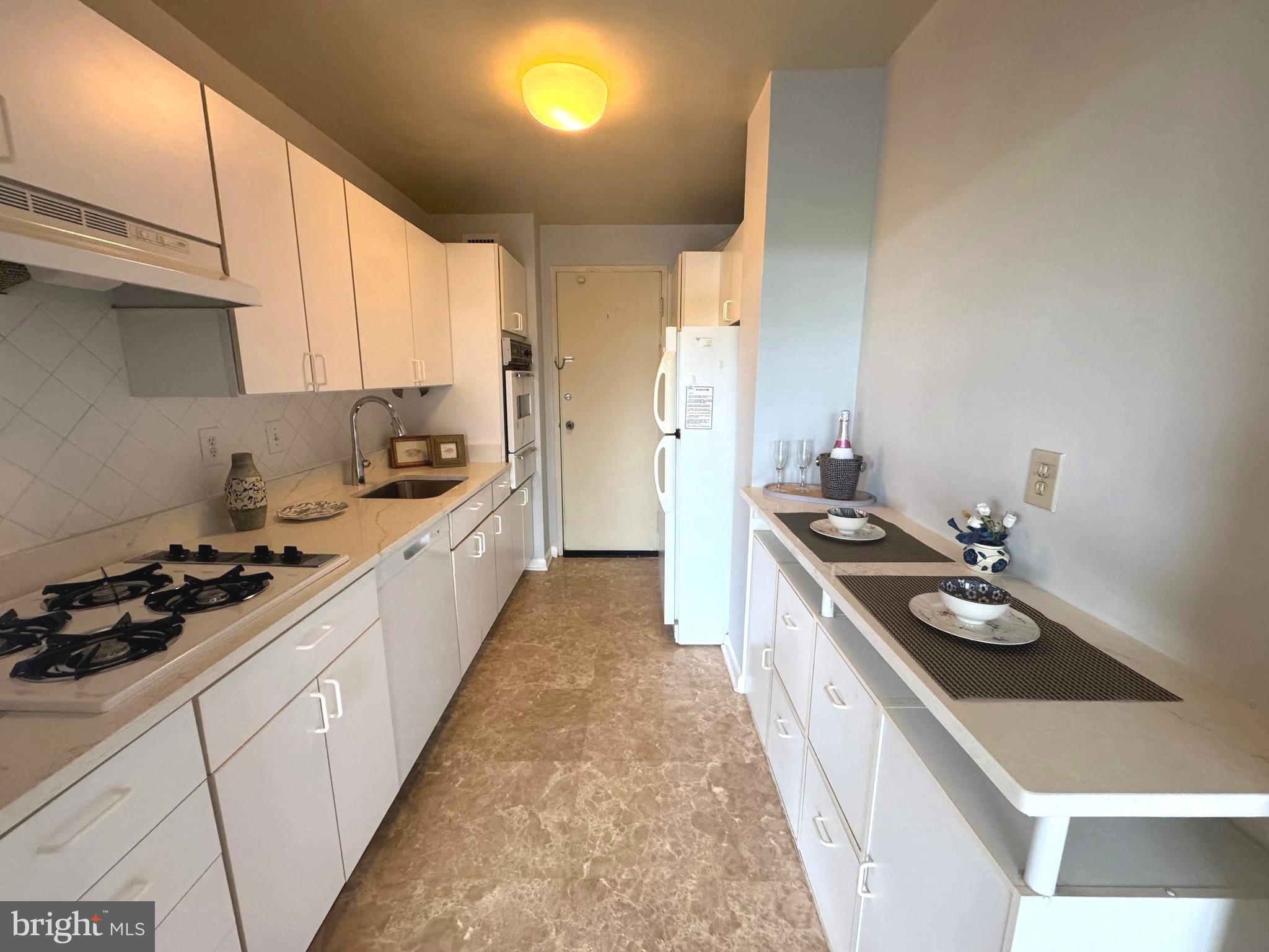 GROSVENOR PARK - Residential