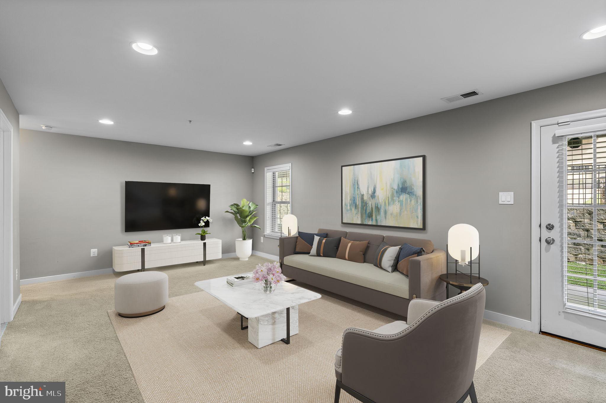 HUNT VALLEY OVERLOOK - Residential