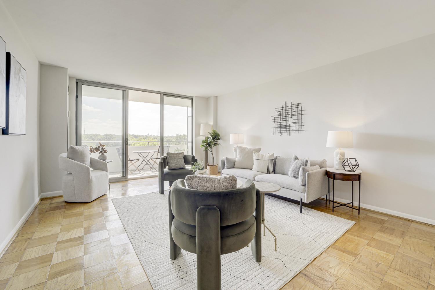 THE KENWOOD - Residential