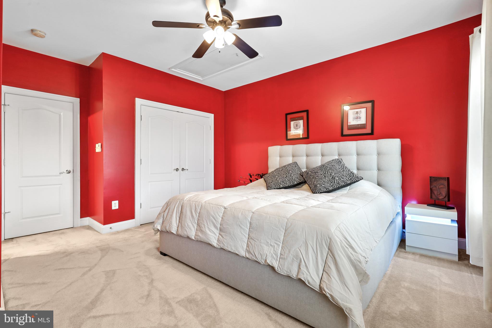 GREENSPRING AT COMPASS POINTE - Residential