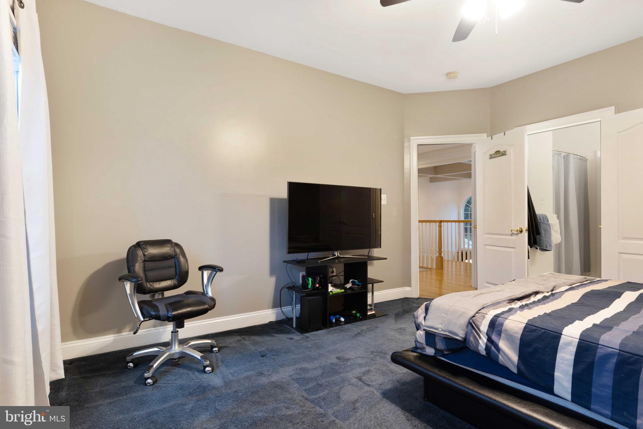 GREENSPRING AT COMPASS POINTE - Residential
