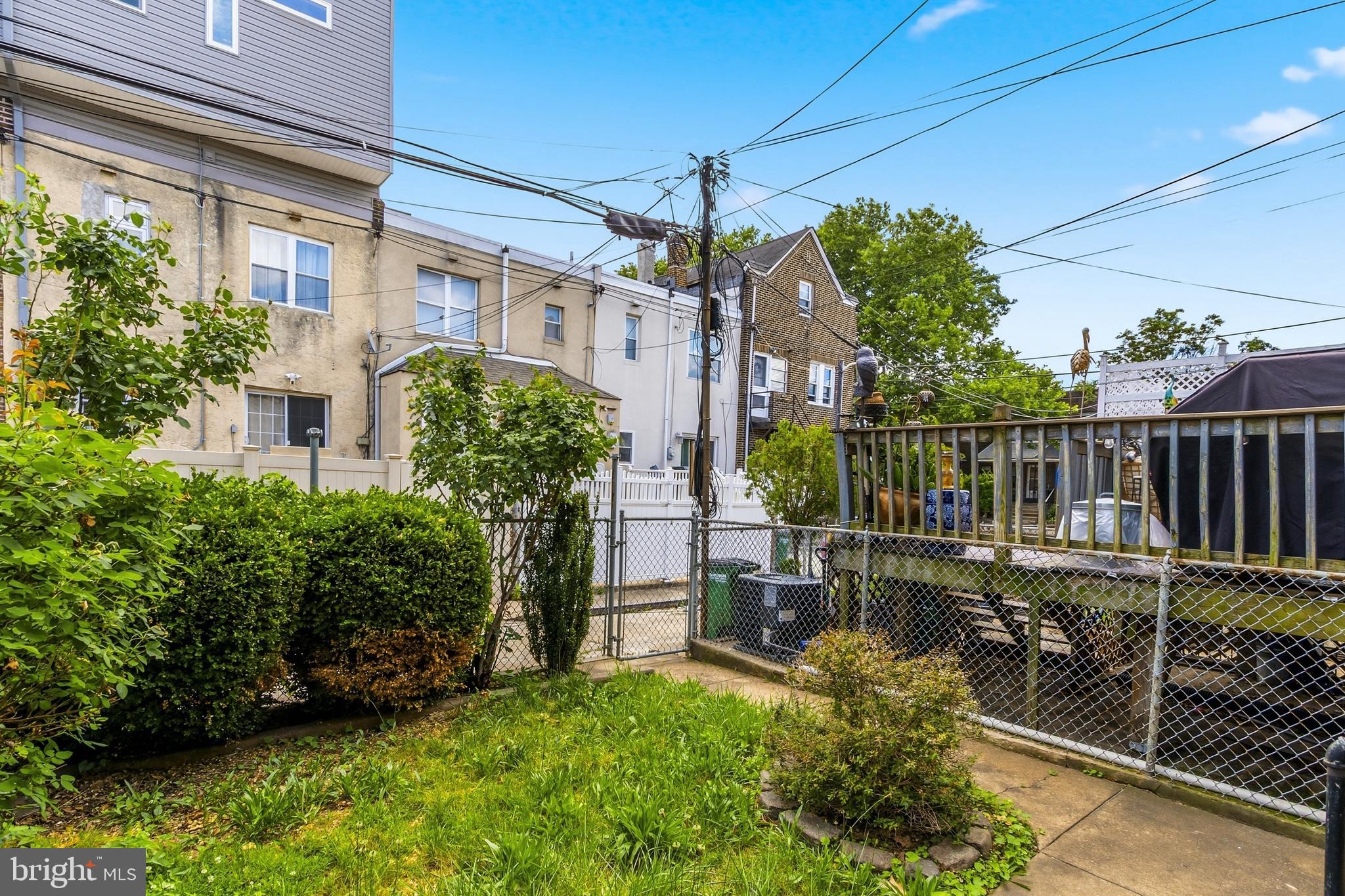 MARCONI PARK EAST - Residential