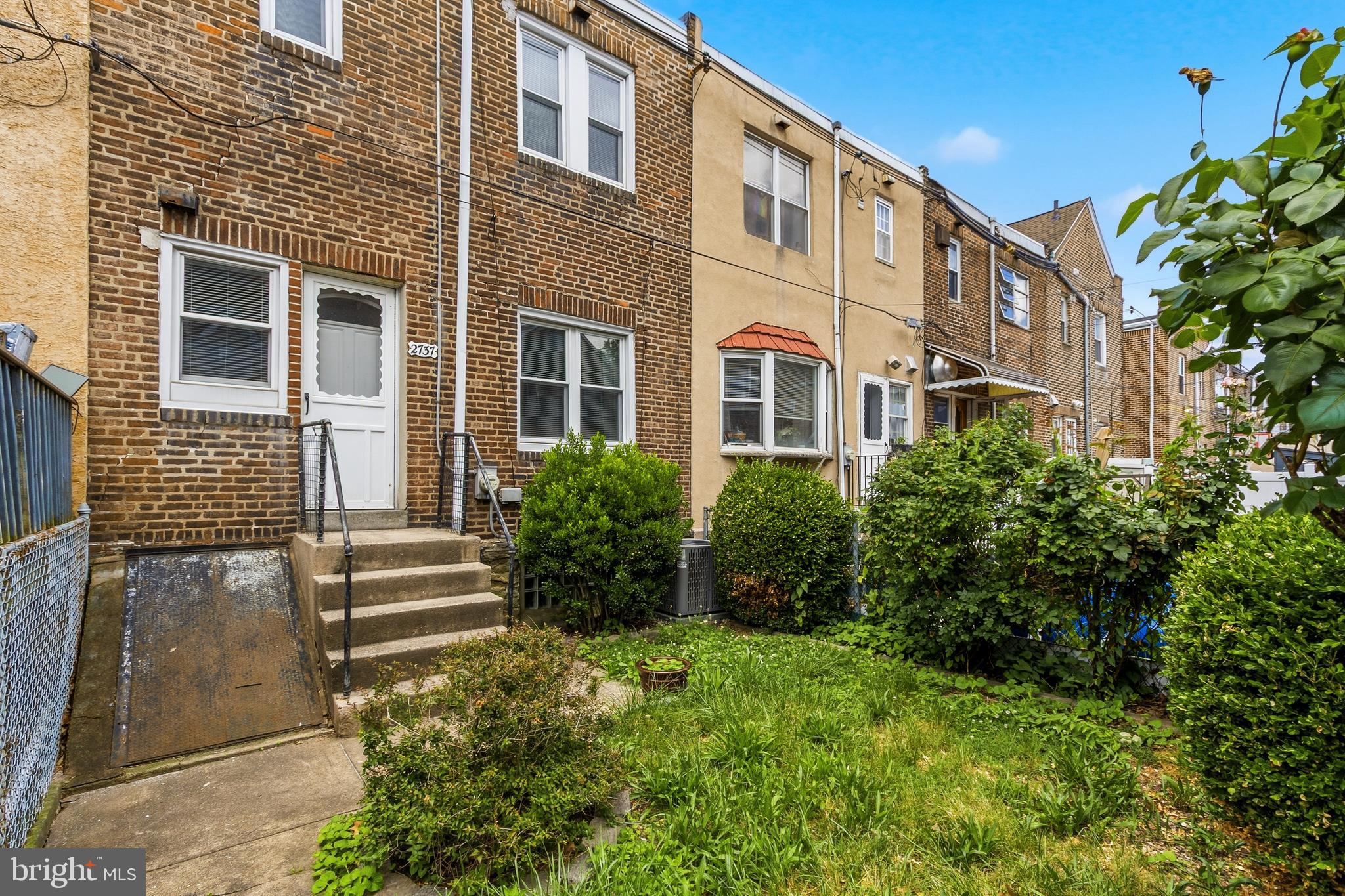 MARCONI PARK EAST - Residential