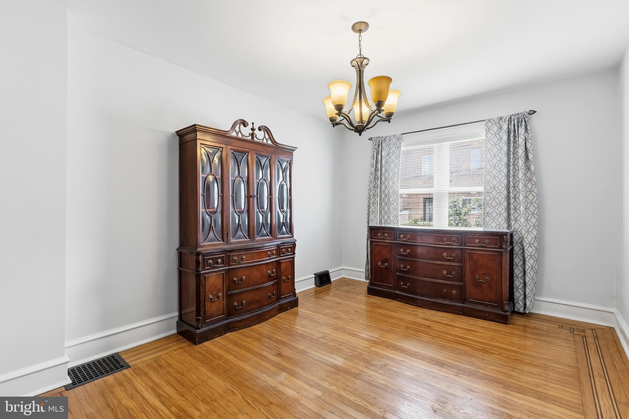 MARCONI PARK EAST - Residential