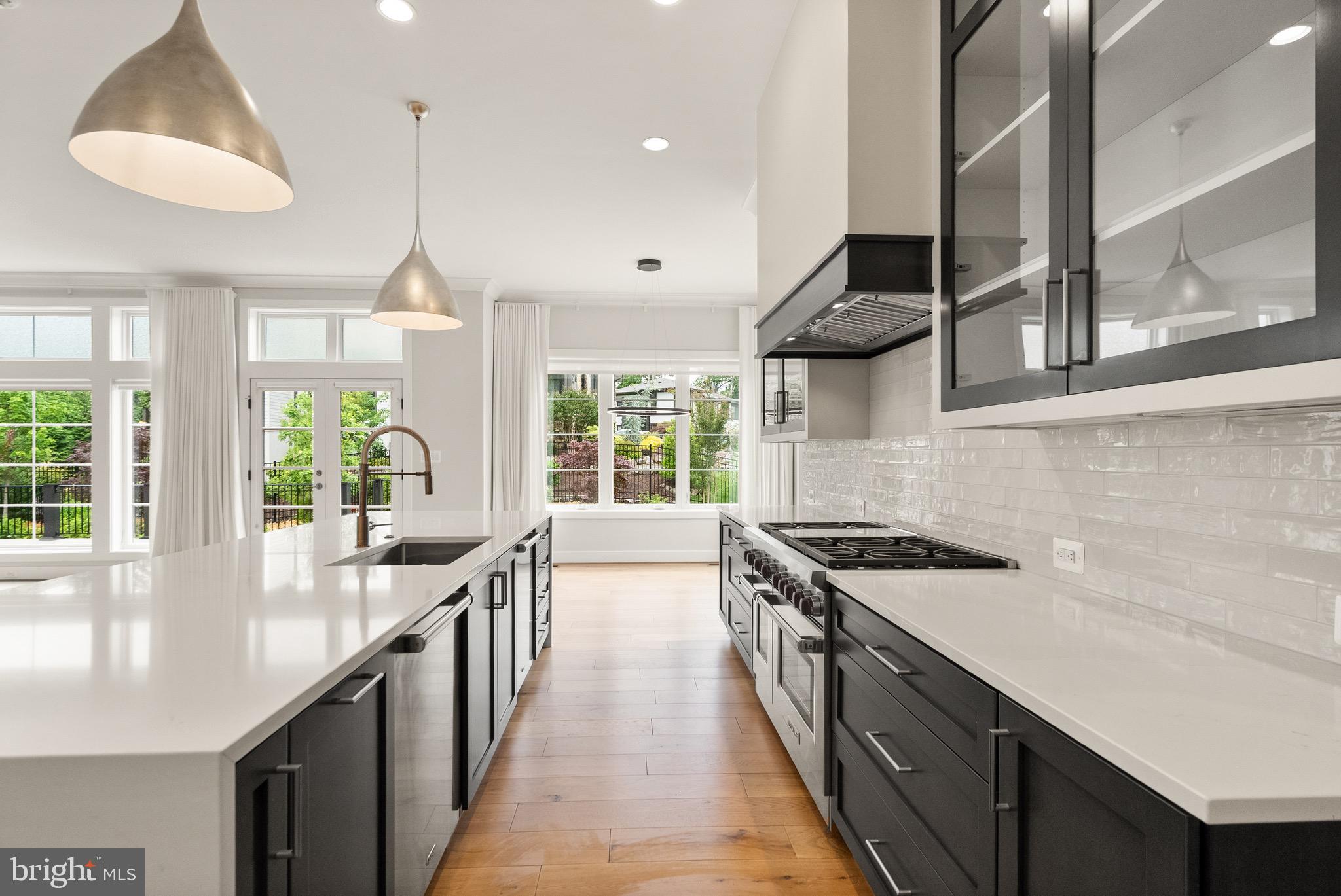 PARK GROVE - Residential