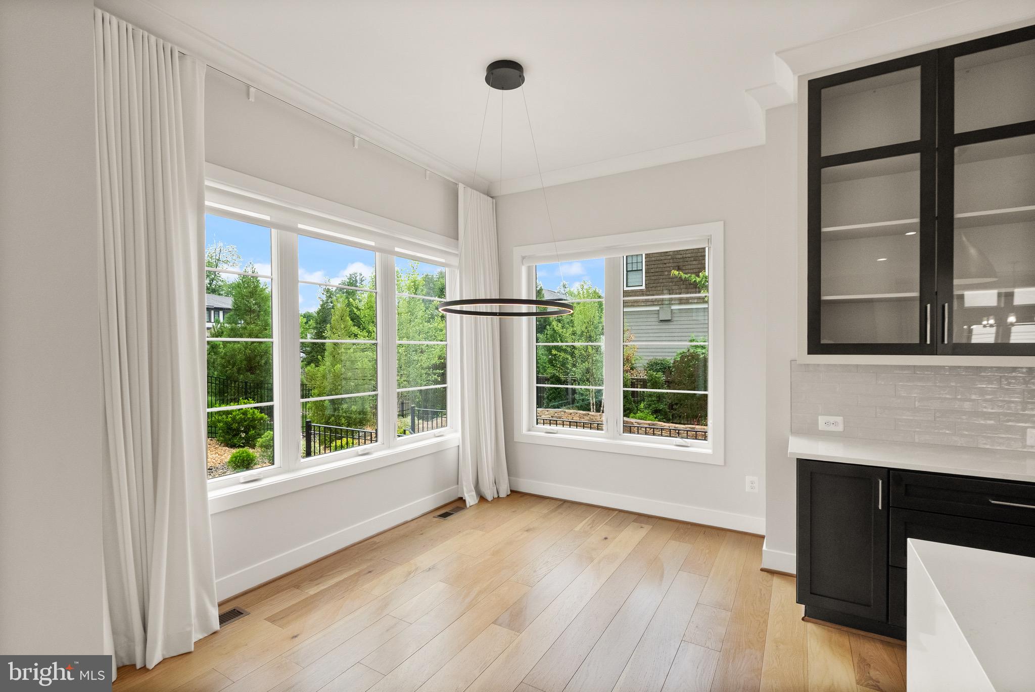 PARK GROVE - Residential