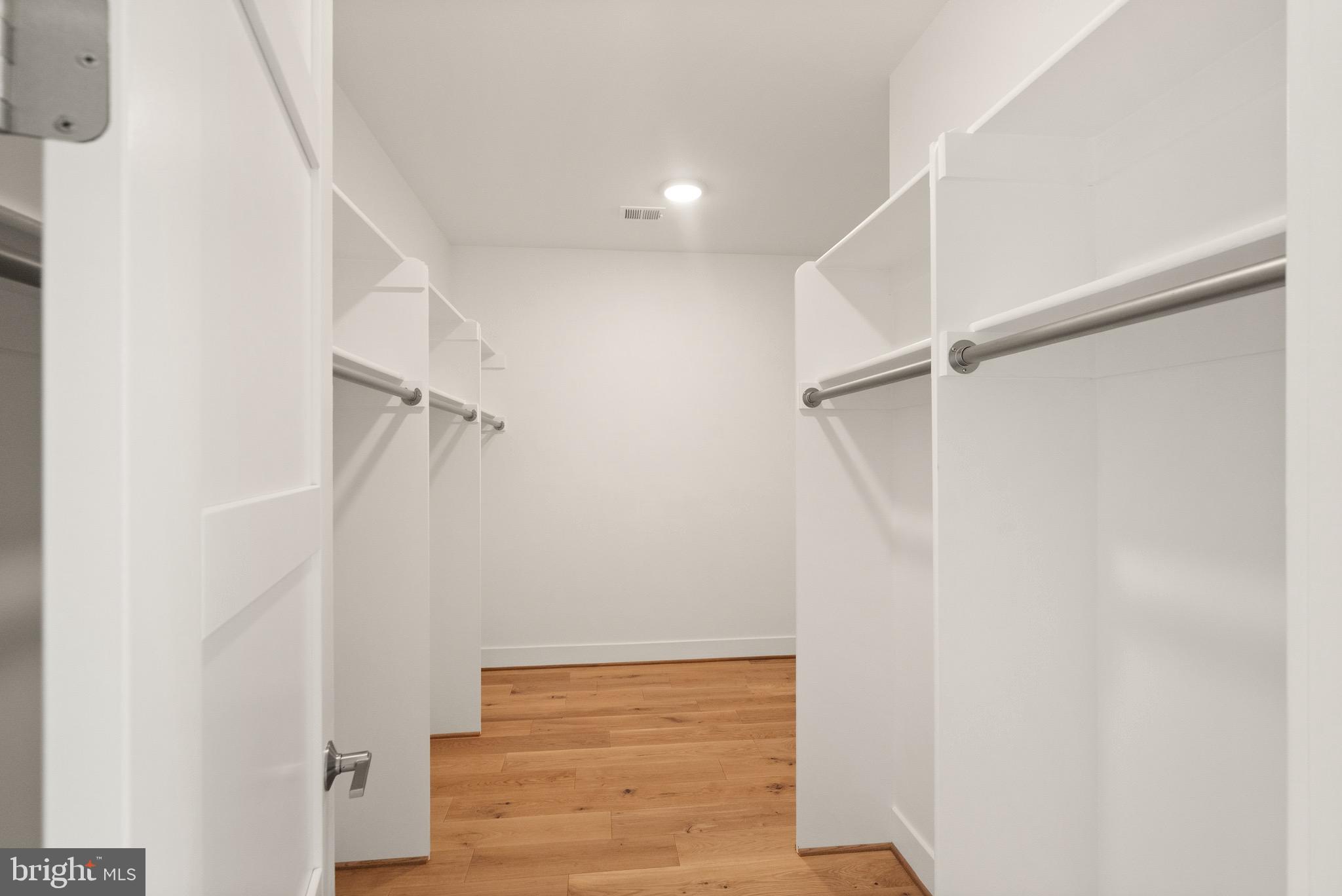 PARK GROVE - Residential