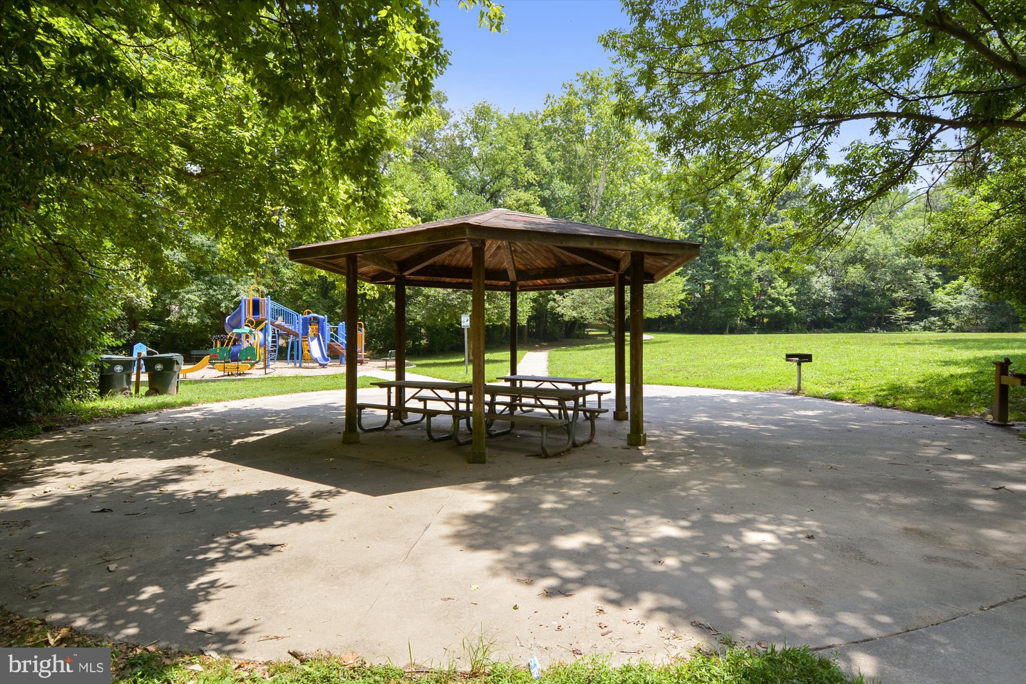SLIGO PARK HILLS - Residential