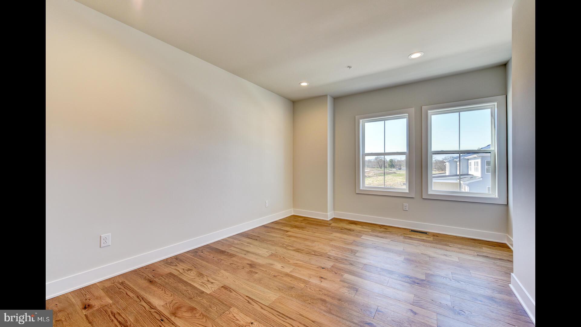 DOYLESTOWN WALK - Residential