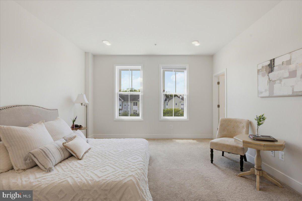 DEMOTT & SILVER - Residential