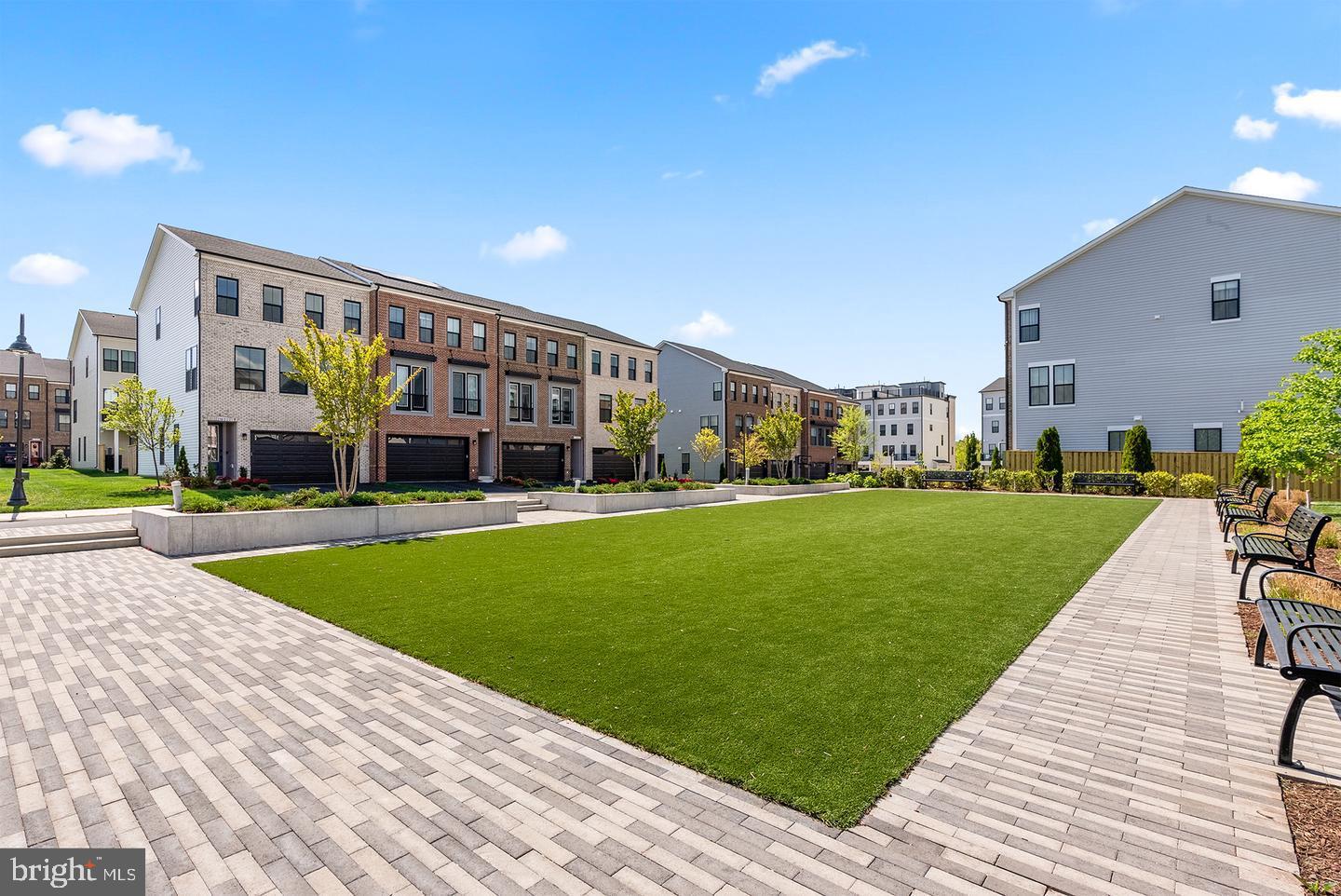 DEMOTT & SILVER - Residential
