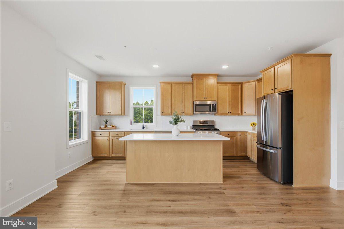 DEMOTT & SILVER - Residential