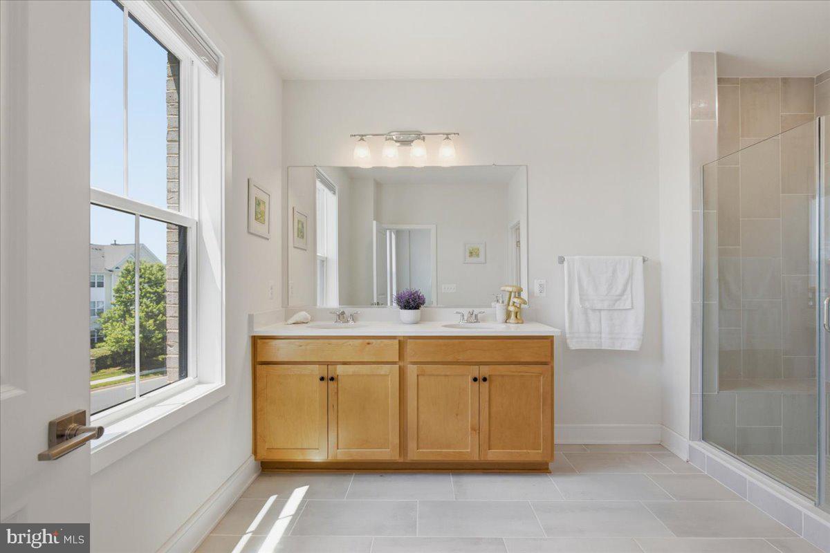 DEMOTT & SILVER - Residential