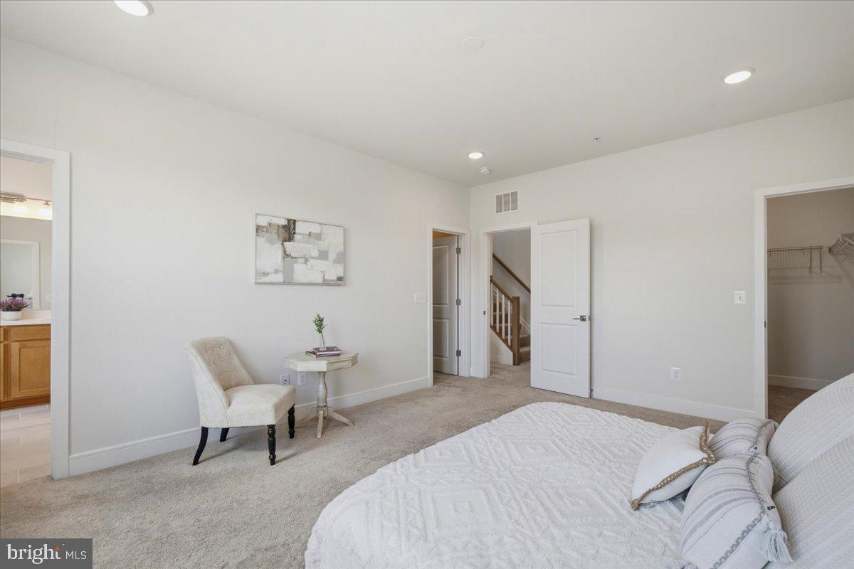 DEMOTT & SILVER - Residential