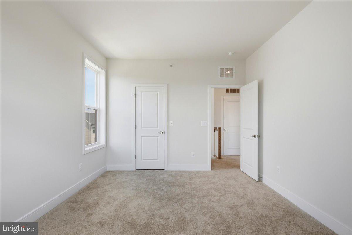 DEMOTT & SILVER - Residential