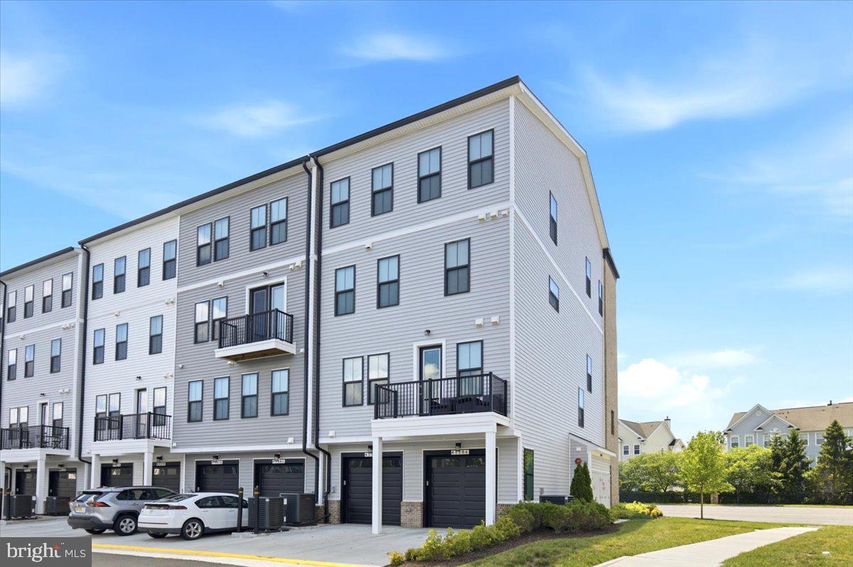 DEMOTT & SILVER - Residential