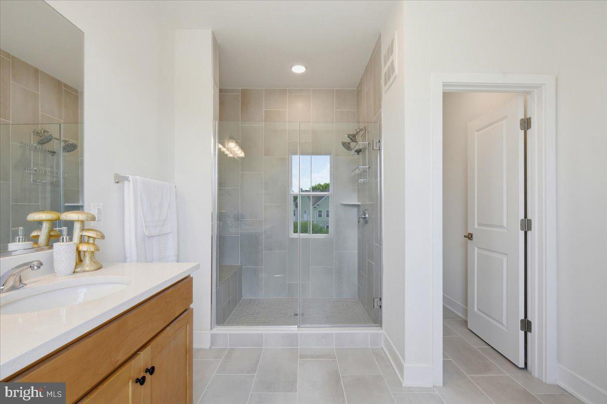 DEMOTT & SILVER - Residential