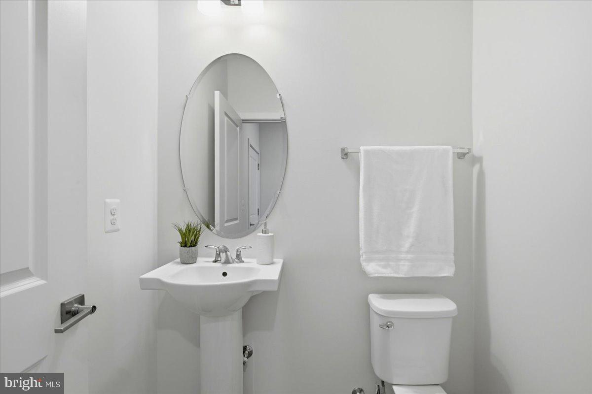 DEMOTT & SILVER - Residential