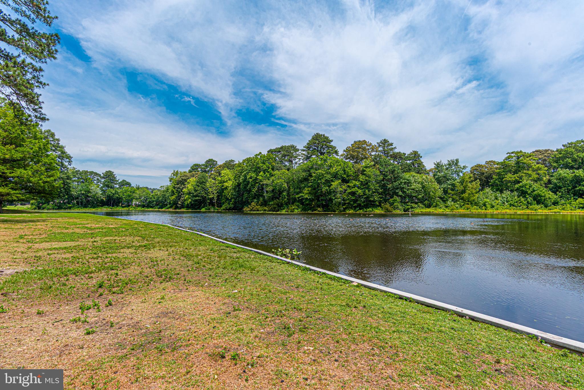 CANAL WOODS III - Residential