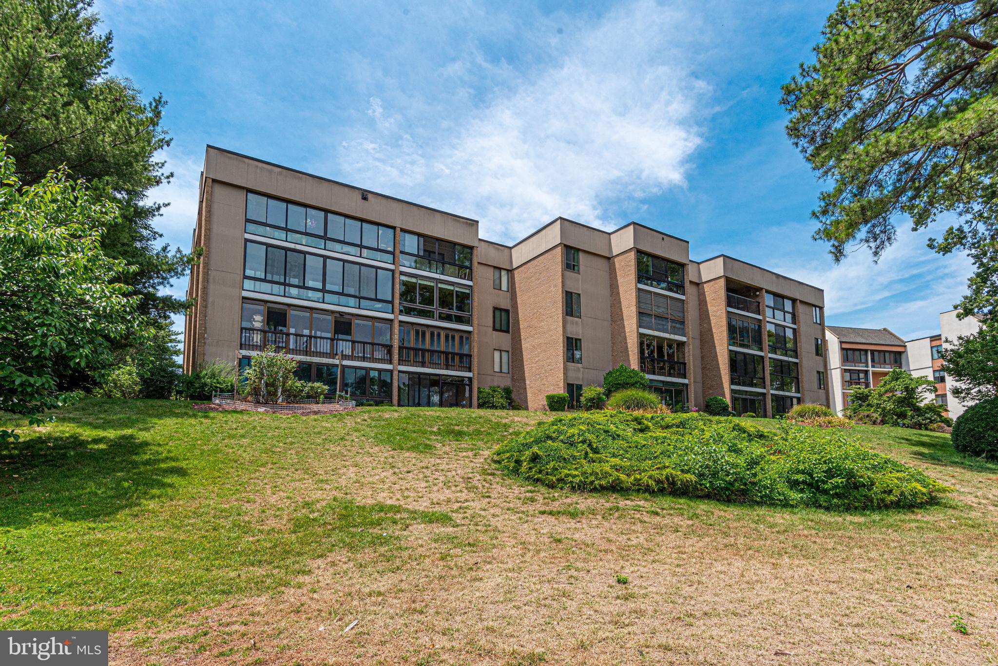 CANAL WOODS III - Residential