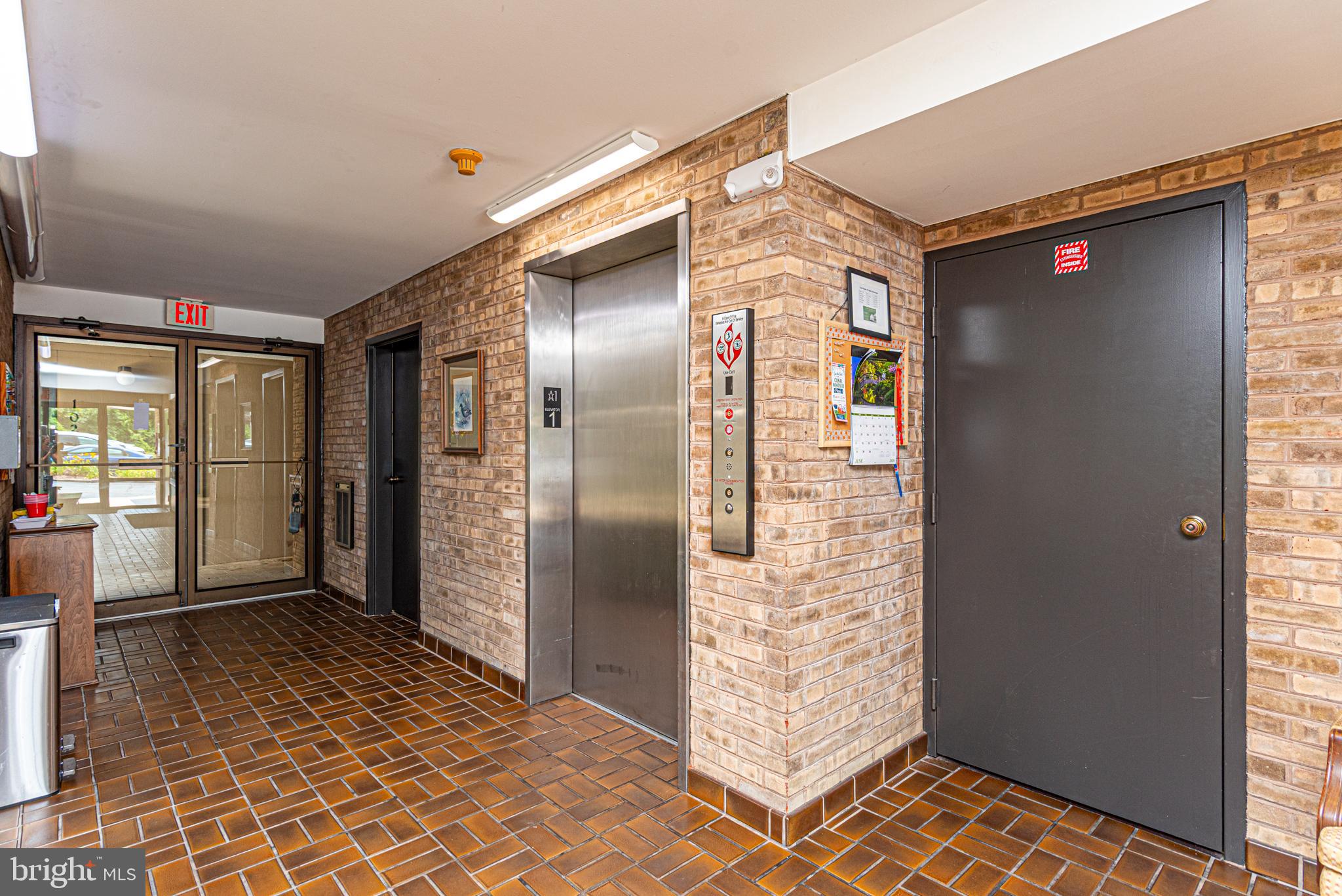 CANAL WOODS III - Residential