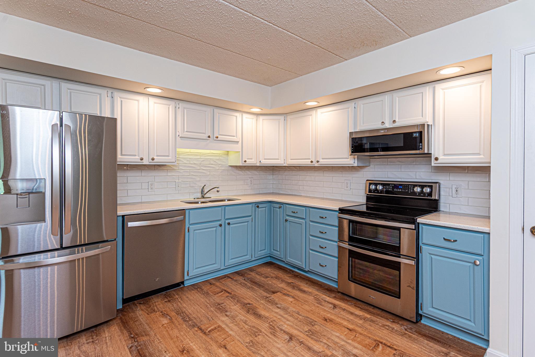 CANAL WOODS III - Residential