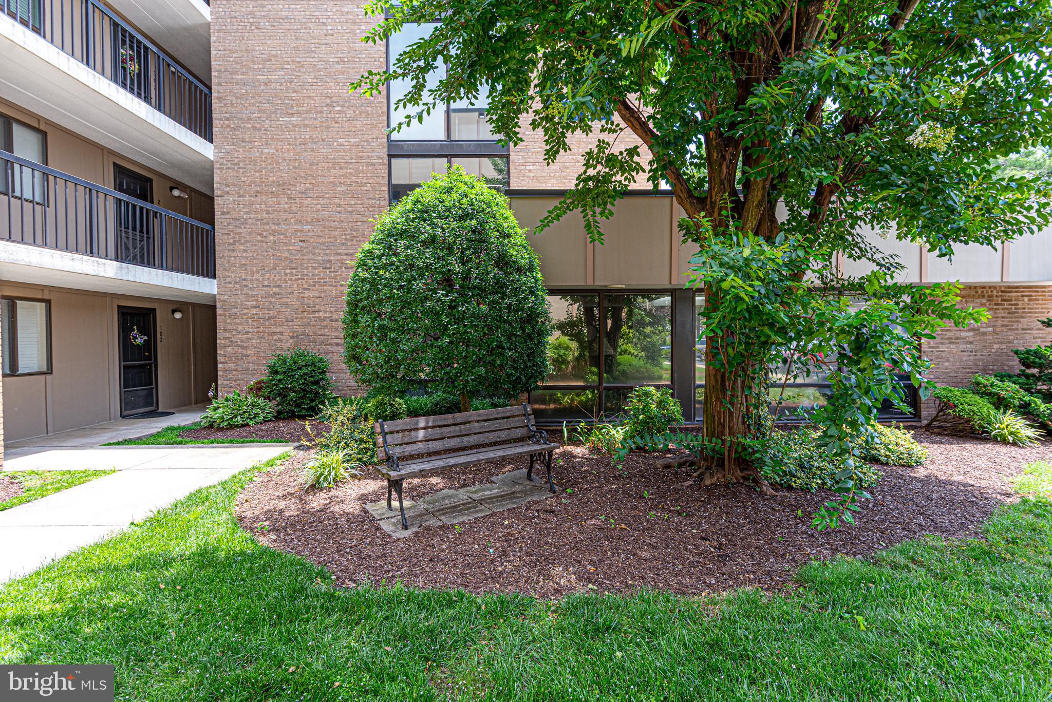 CANAL WOODS III - Residential